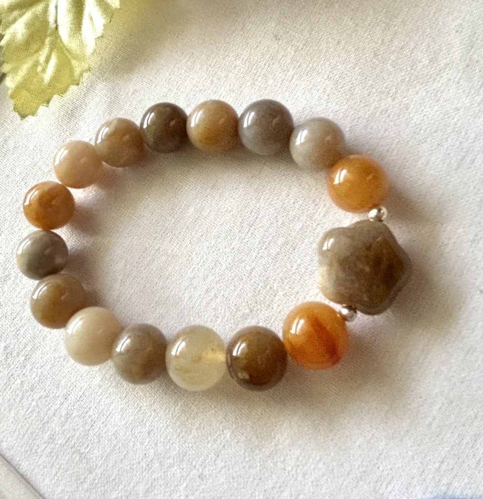 積み重ねが未来をつくる 成長と安定のブレスレット 11mm N19