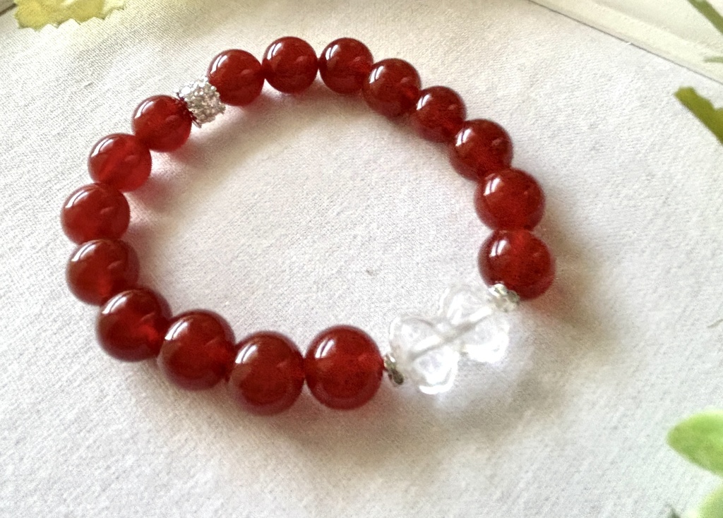 迷いを断ち切り、突き進むためのレッドブレス N34