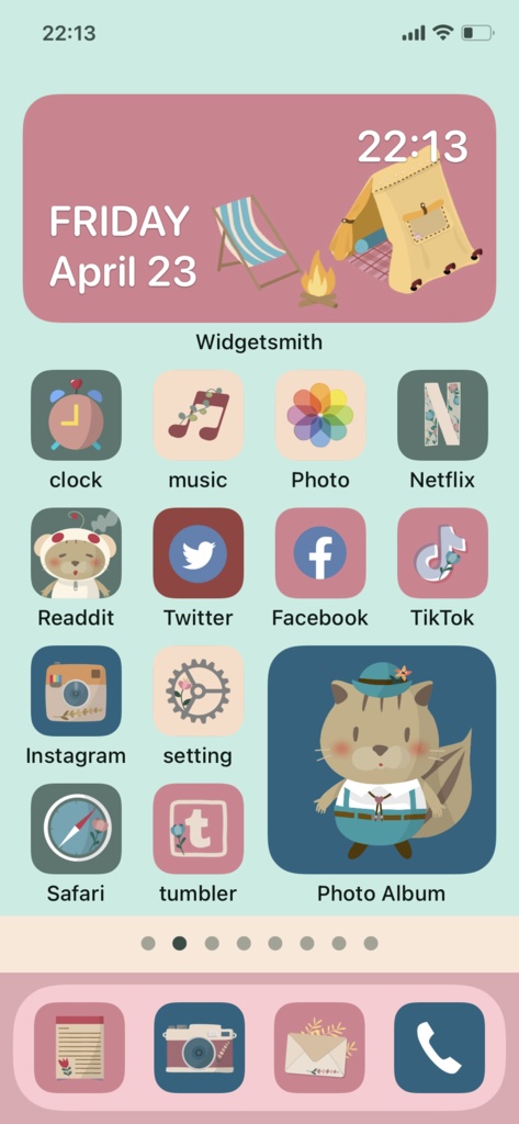 Hand drawn Kawaii icon 100(Squirrel)