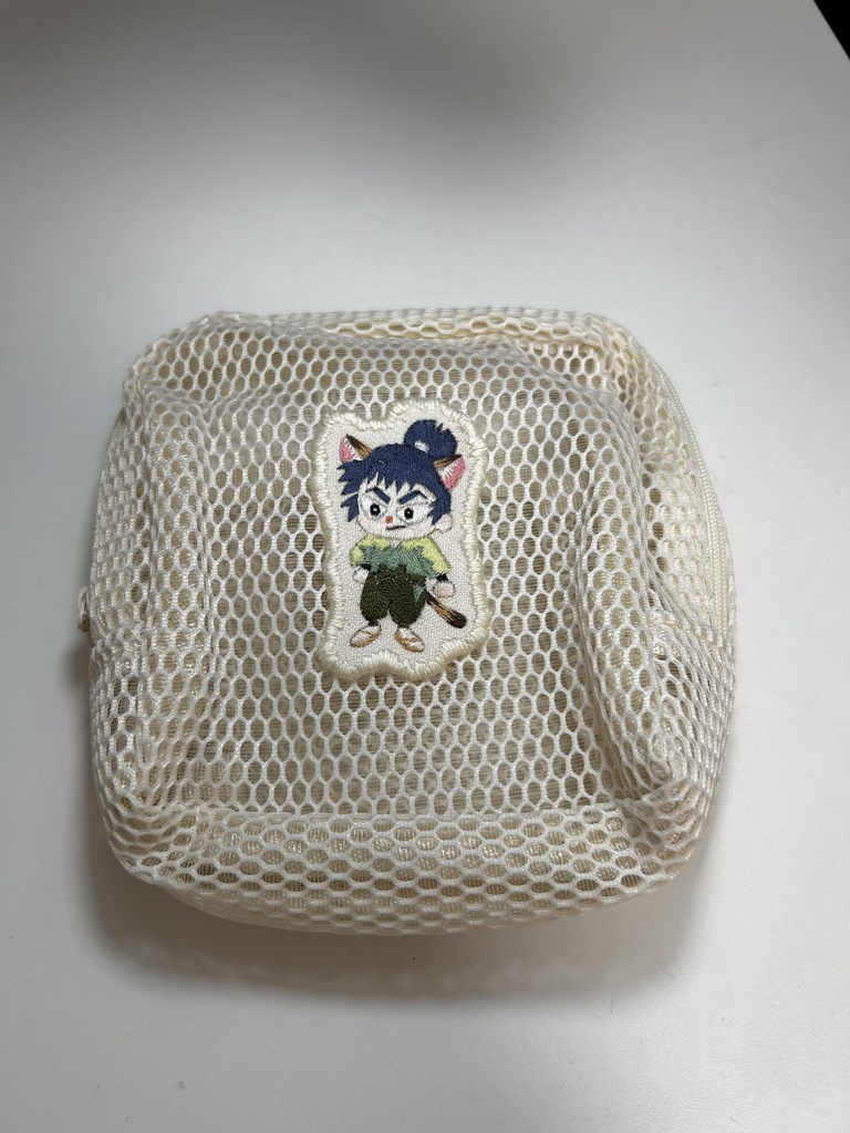 食満にゃん刺繍ポーチ🥷
