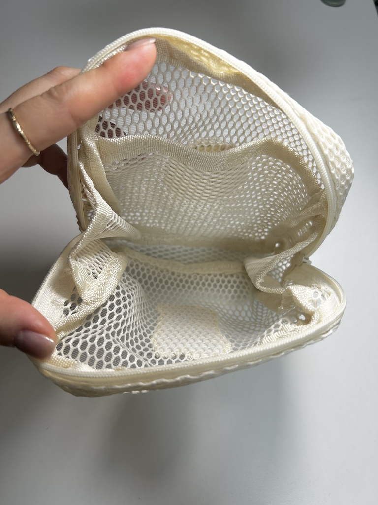 食満にゃん刺繍ポーチ🥷