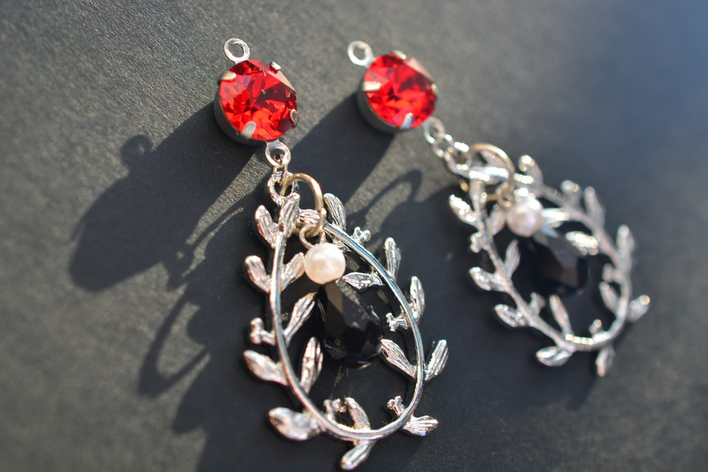 写真家ジョゼフ/血影 イヤーアクセサリー