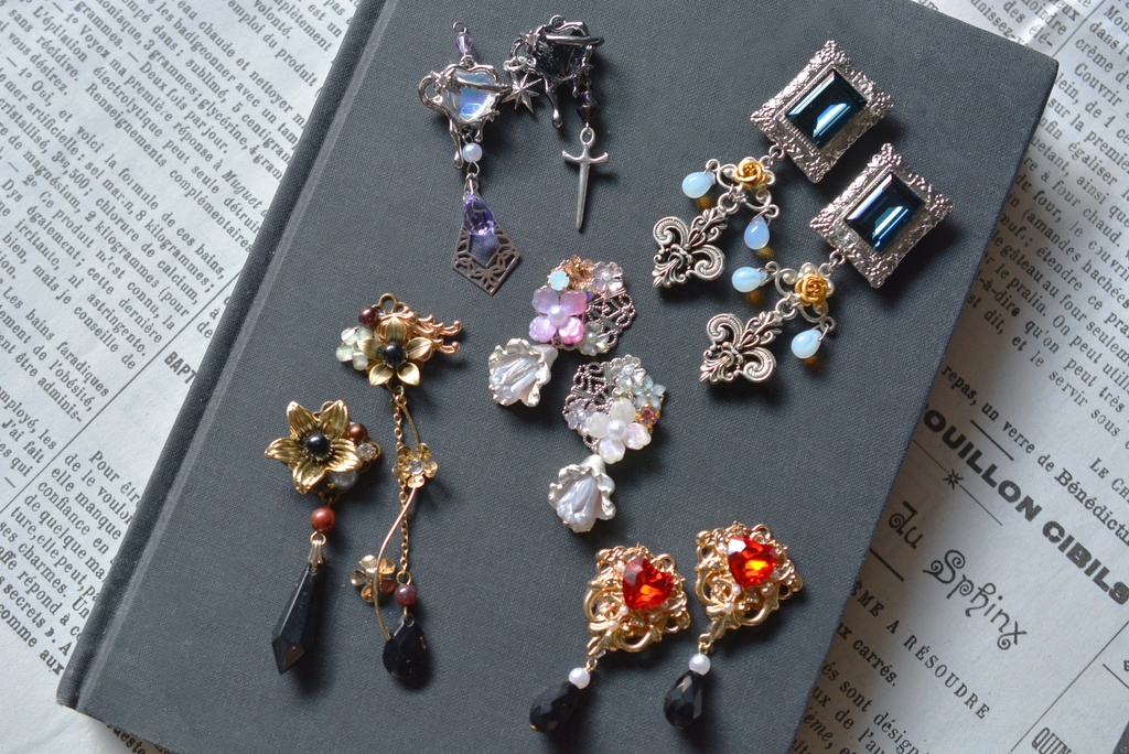 祭司フィオナ/スカーレット イヤーアクセアリー