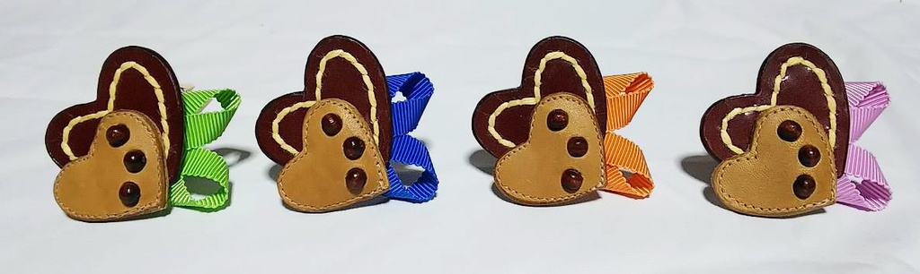 ショコラフェスイメージのブローチ(値下げしました)