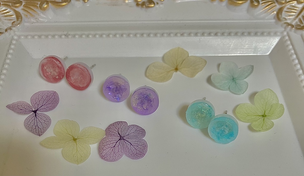 紫陽花ピアス