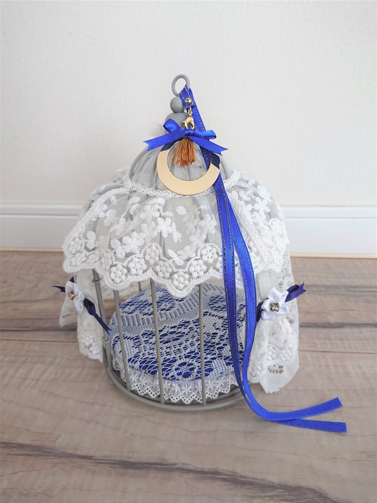 もちマスのお部屋(天蓋ベッド風)