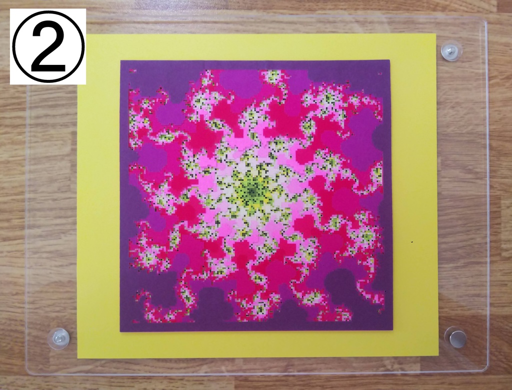 幾何学模様の切り絵