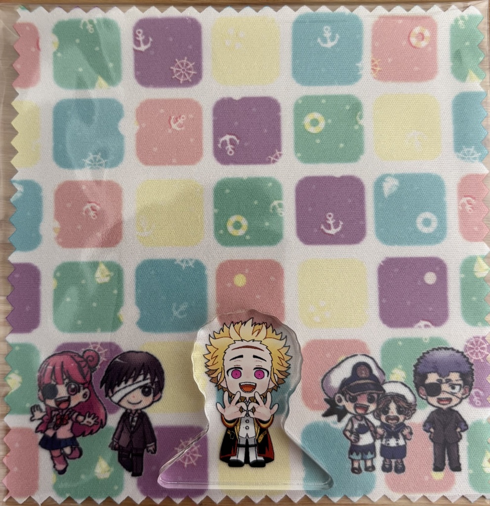 ⏮️メガネ拭きと自立ミニアクスタ