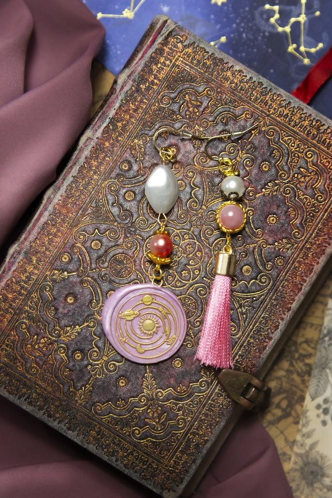 ヨレンタ概念イヤリング&ピアス  一縷の星芒