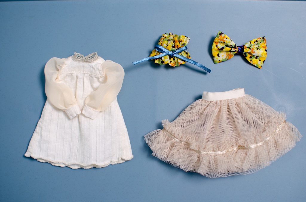 付け襟ワンピースセット(YELLOW×フリル)1/6ドールアウトフィット
