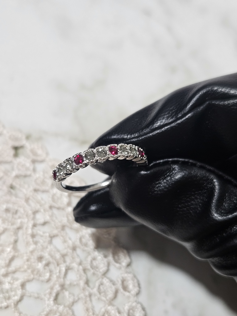 いつでも手元に執事をリング