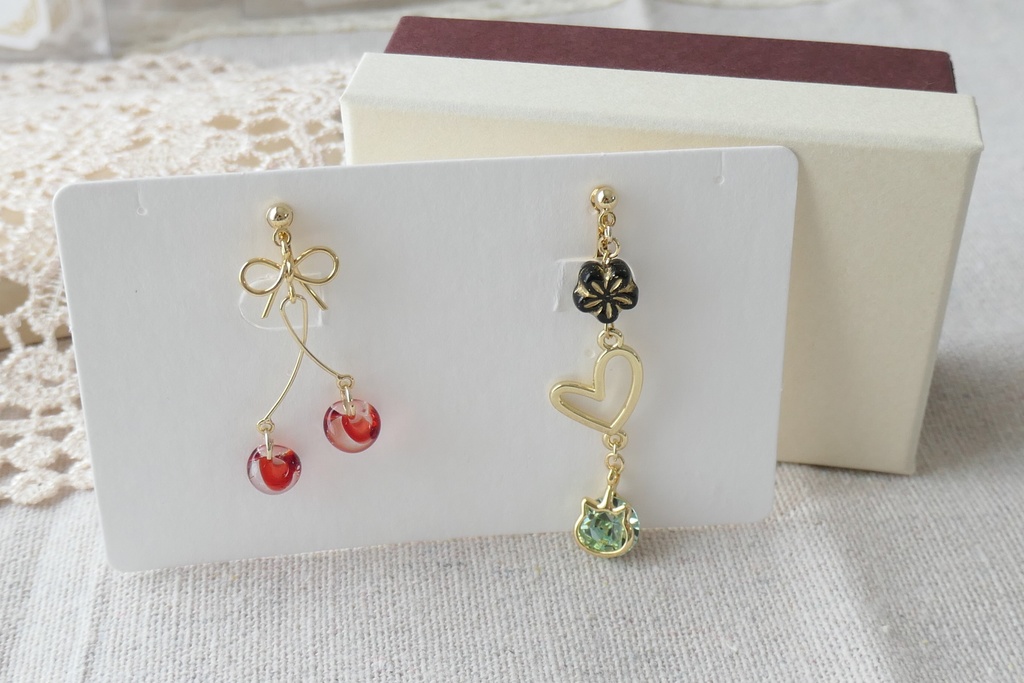 執事イメージ イヤリング