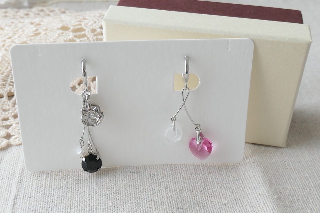 執事イメージ　イヤリング