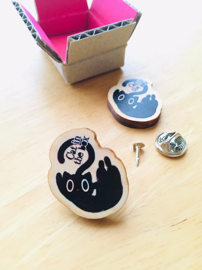 【数量限定/ピンズ付セット】Cat in the box(キャットインザボックス)