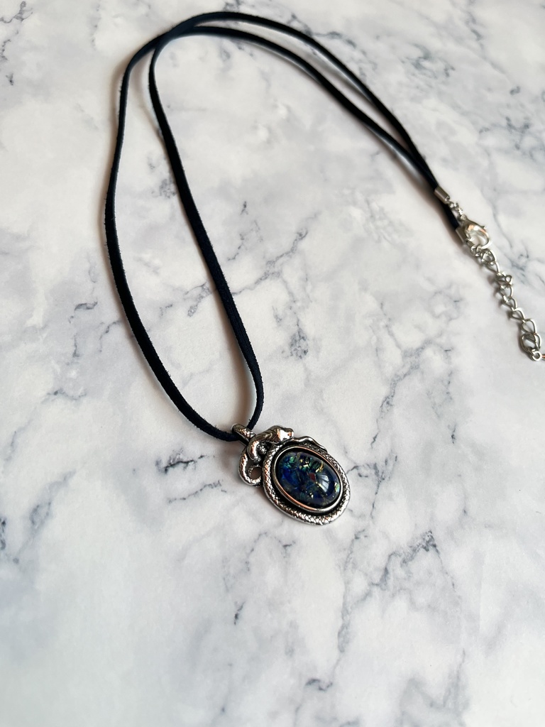 荼毘イメージペンダント(蛇)