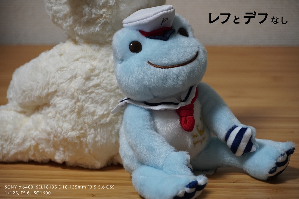 屋内撮影のクオリティを向上させる手のひらサイズのカメラガジェット「レフとデフ」