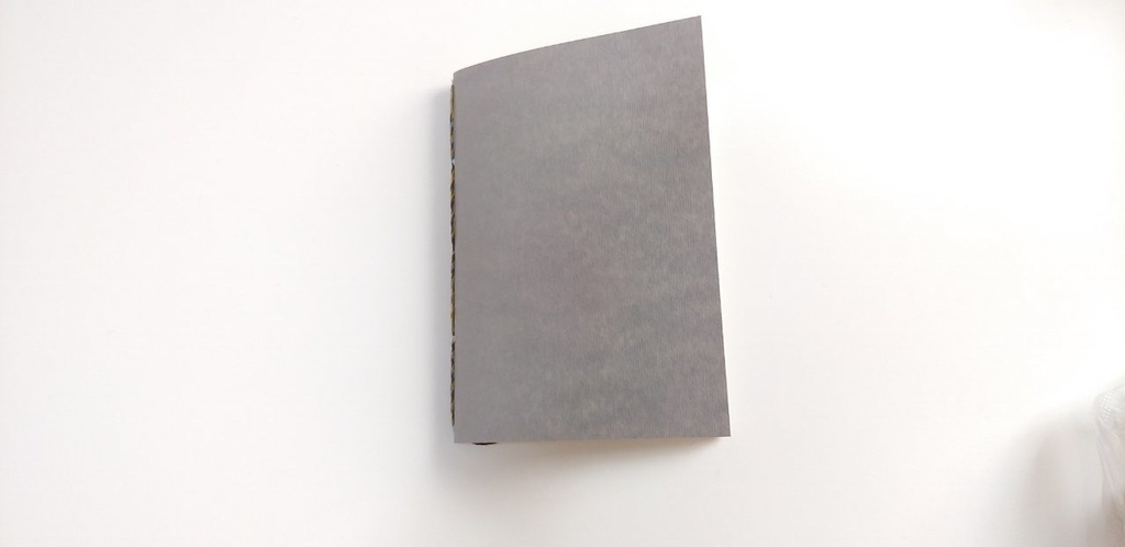 A6ノート 砂塵の彼方へ 【紙たくさん!ノート】