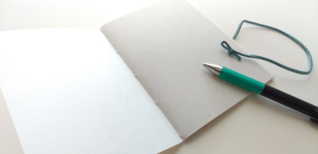 A6ノート あらしがくるまえの【紙たくさん!ノート】