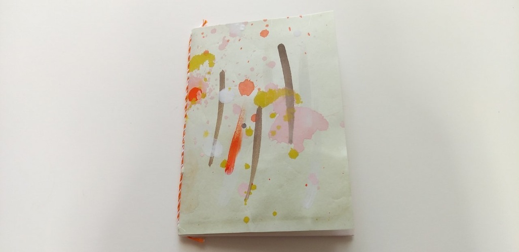 A6【ぼてぼて】降りそそいで