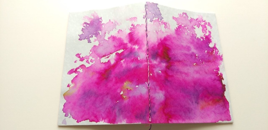 A6【ぼてぼて】ブルーベリーアイスは1カップを半分こ