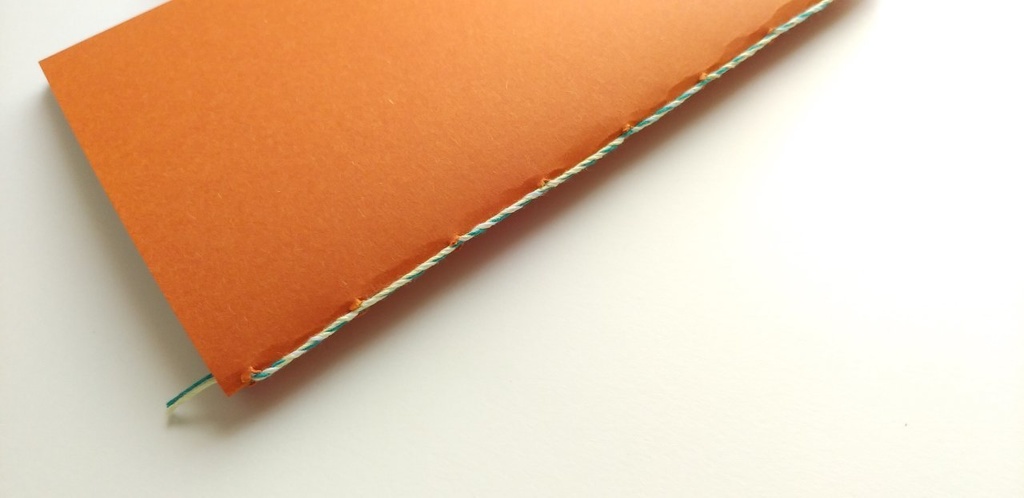 A5ノート【薄手 Re.】「せーの!で走り出す」 紙たくさんノート!