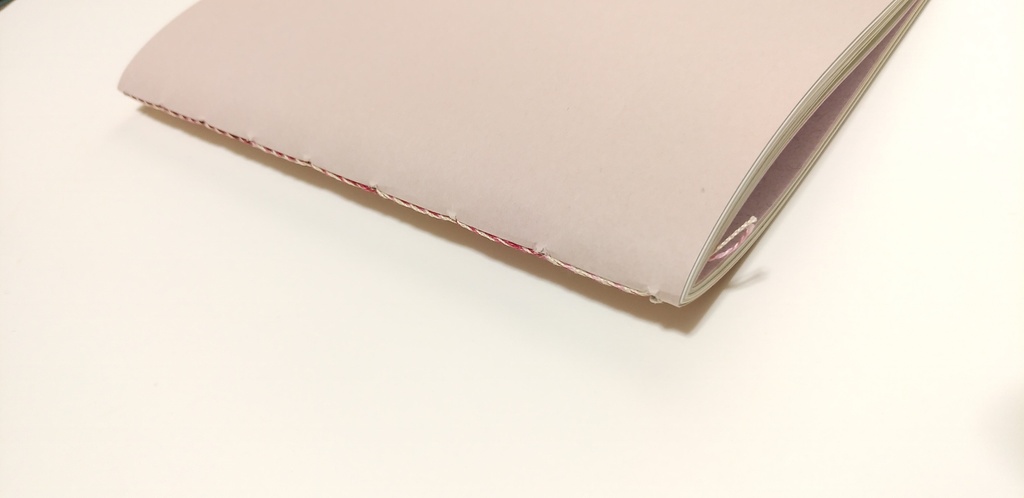 A5ノート 「無口なおばあちゃんのお庭には」