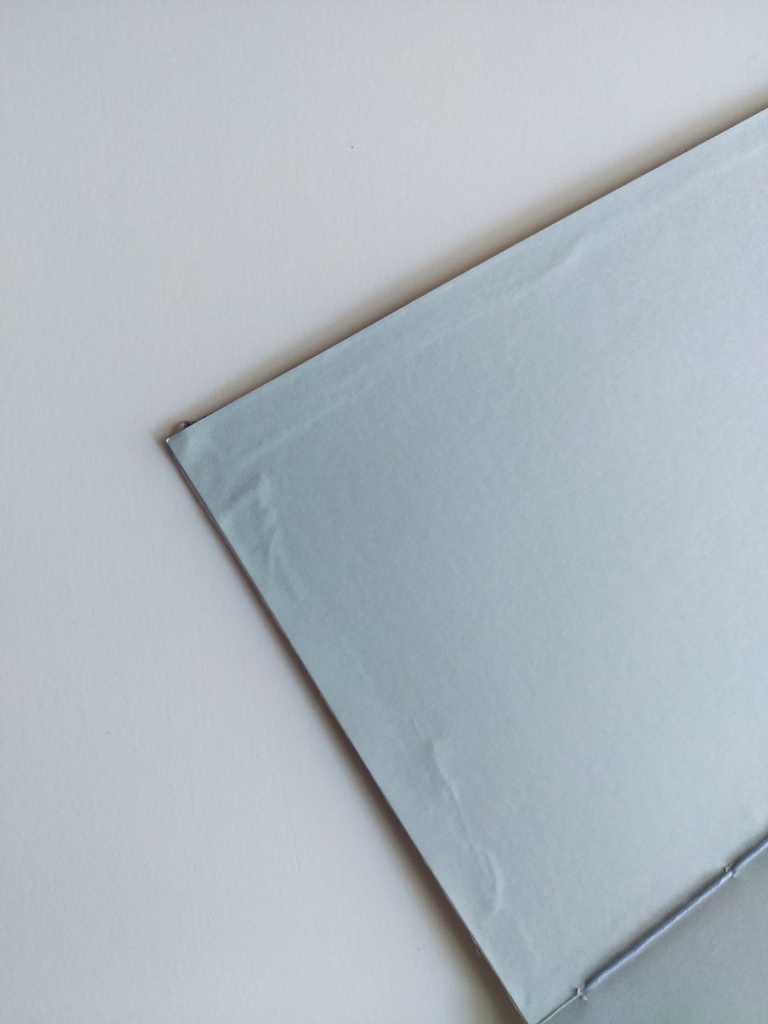 A6ノート【旅人】押し入れはくもり空です