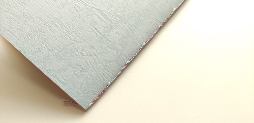 A5ノート【薄手 Re.】「待てないピクニック」紙たくさんノート!