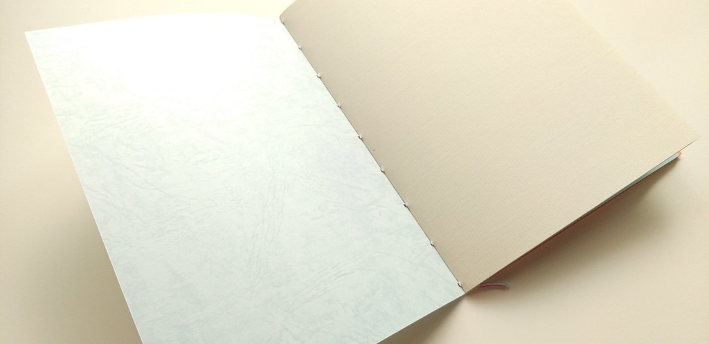 A5ノート【薄手 Re.】「待てないピクニック」紙たくさんノート!