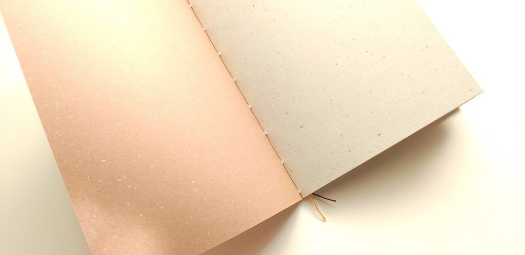 《再販》A5ノート【薄手 Re.】「とっておきの隠し味」紙たくさんノート!