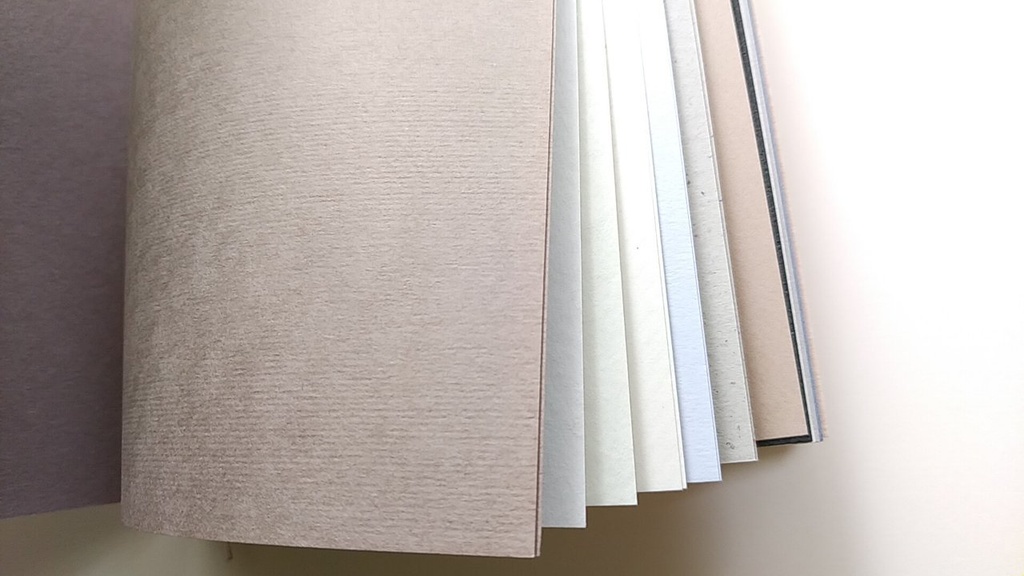 A5ノート「 少し話していかない?」A 紙たくさんノート!