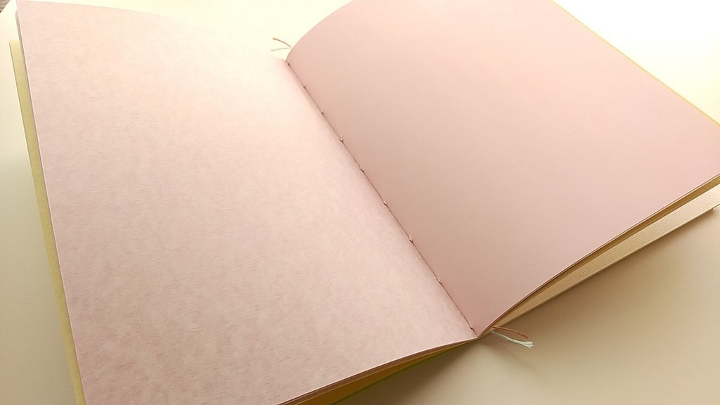 A5ノート「ずーっとながめている」 紙たくさんノート!