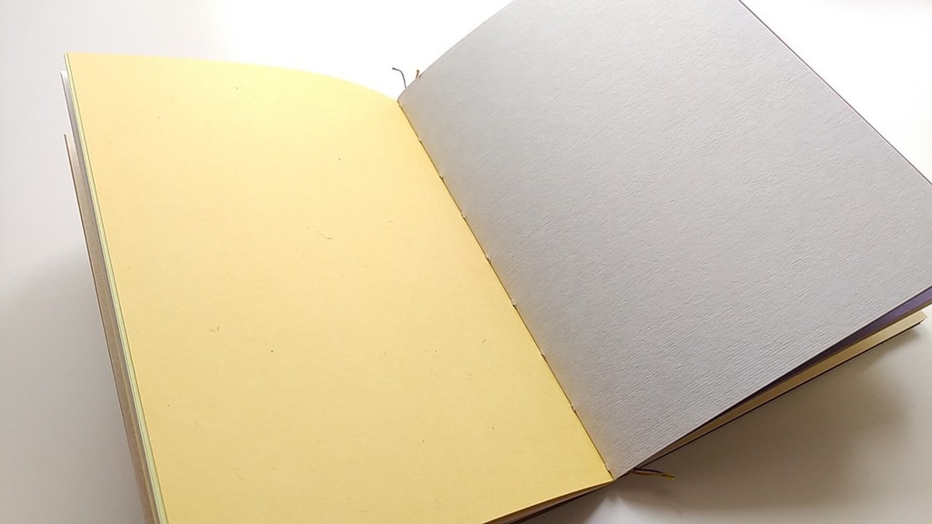 A5ノート「LIFE STYLE」 紙たくさんノート!