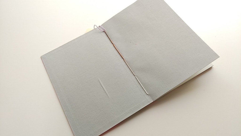 A6ノート「花と遊ぶ」【旅人】