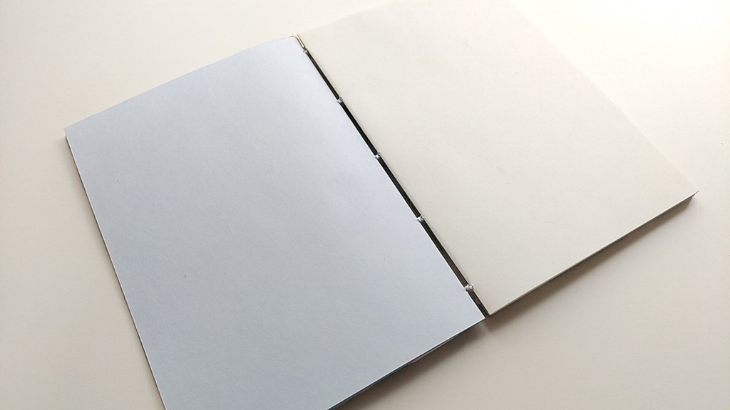 A6ノート【旅人】砂浜で待ってる