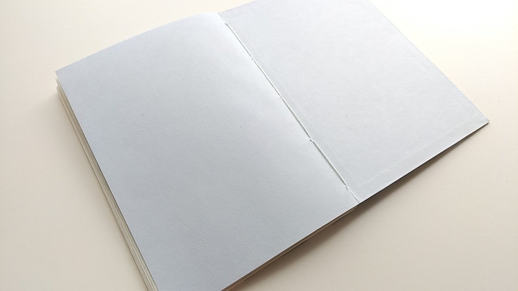 A6ノート【旅人】砂浜で待ってる