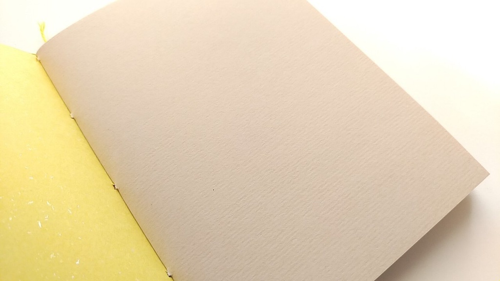 A6ノート 「次がよめない子」【紙たくさん!ノート】