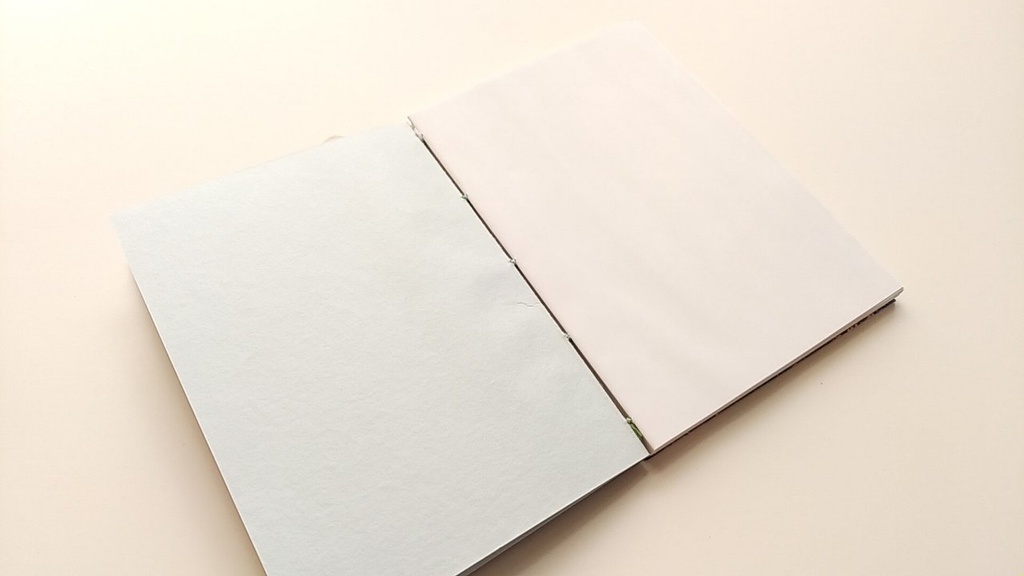 A6ノート《旅人》幽玄にいる