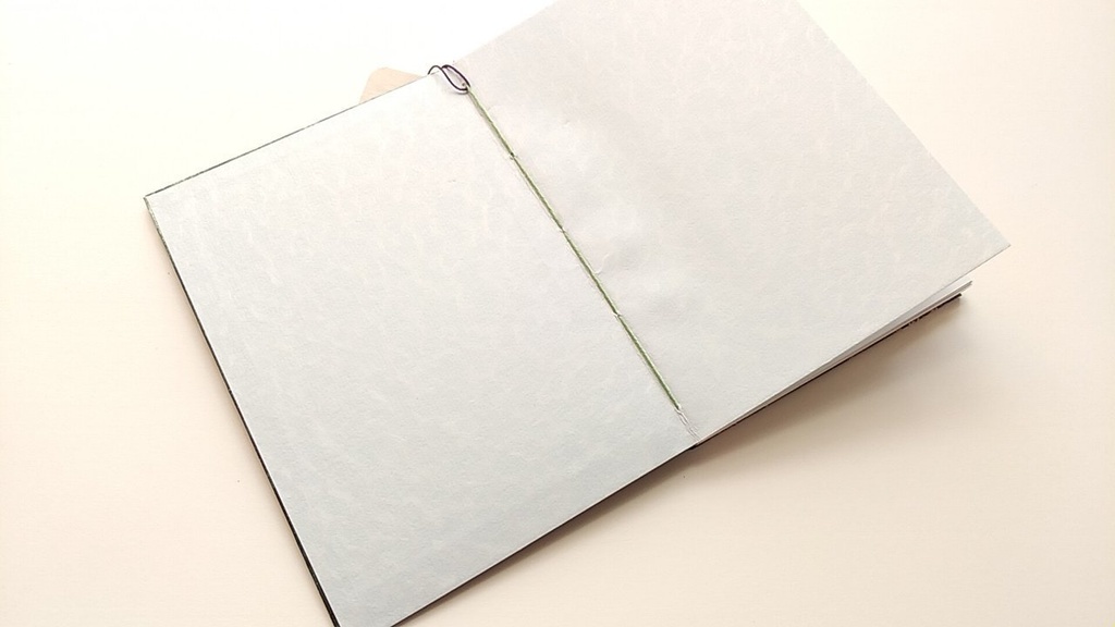 A6ノート《旅人》幽玄にいる