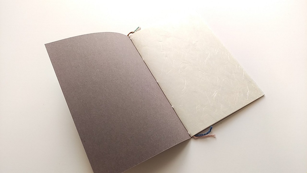 A6ノート「こもれび」 【和紙チャレンジノート】