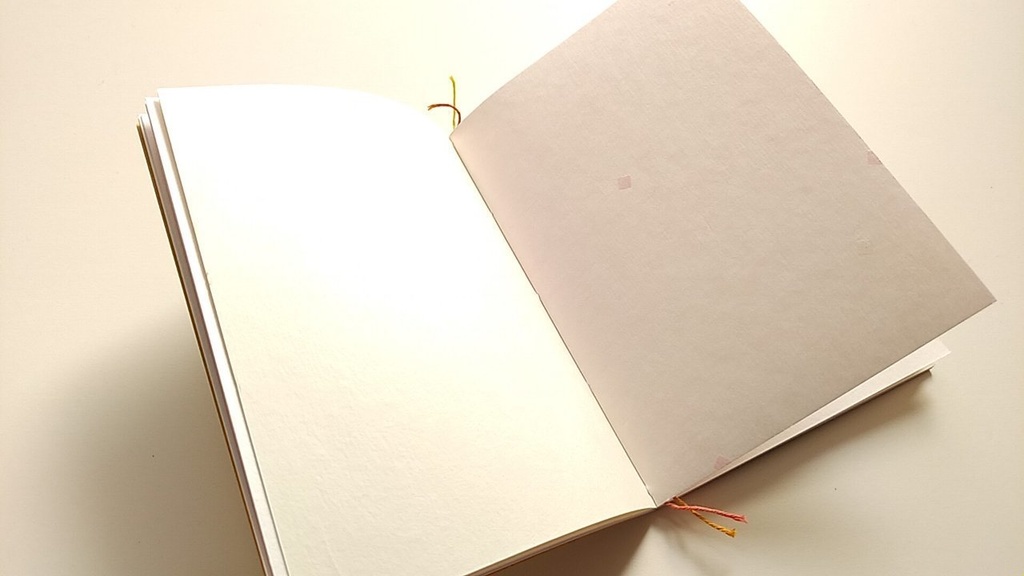 A6ノート 「太陽にちかづく」【紙たくさん!ノート】