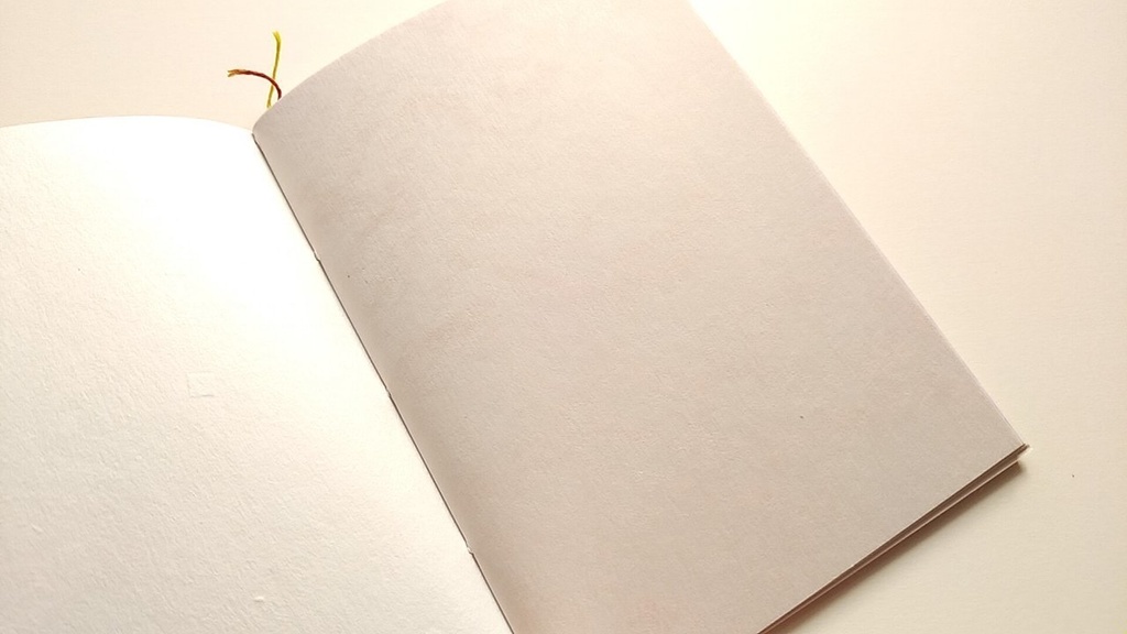 A6ノート 「太陽にちかづく」【紙たくさん!ノート】