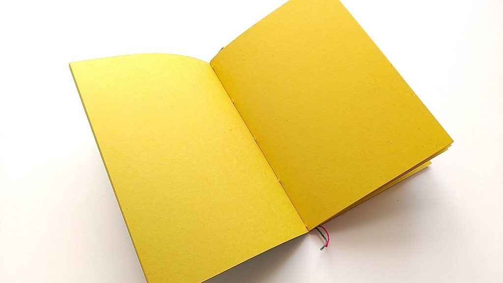 A6ノート 「物語のねむるところ」【紙たくさん!ノート】