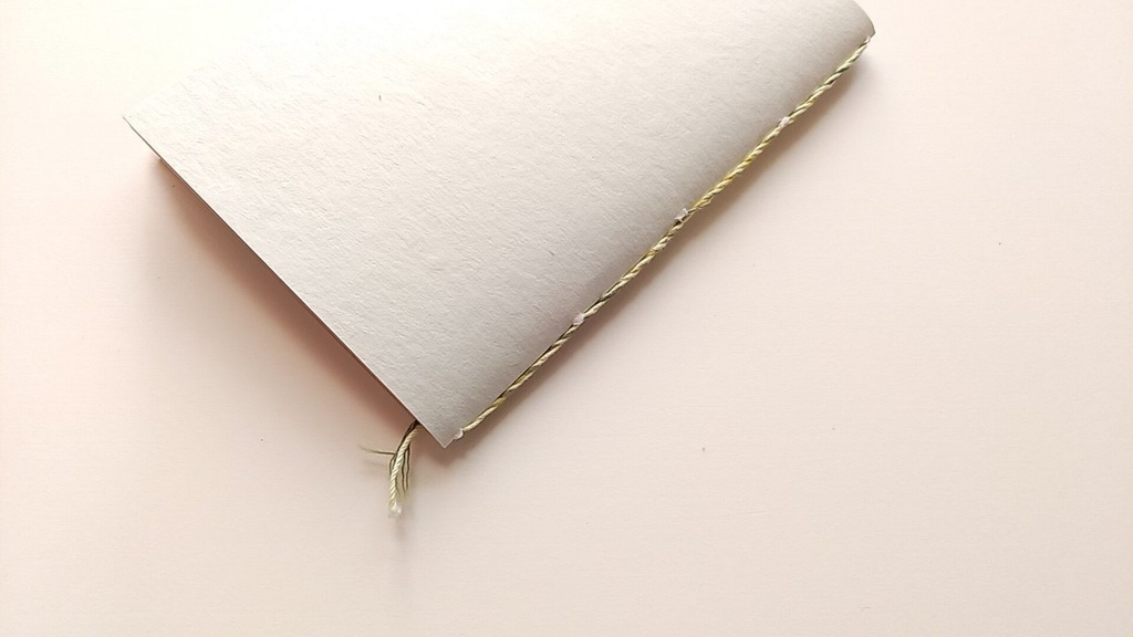 A6ノート「日陰にわらう」 【紙たくさん!ノート】