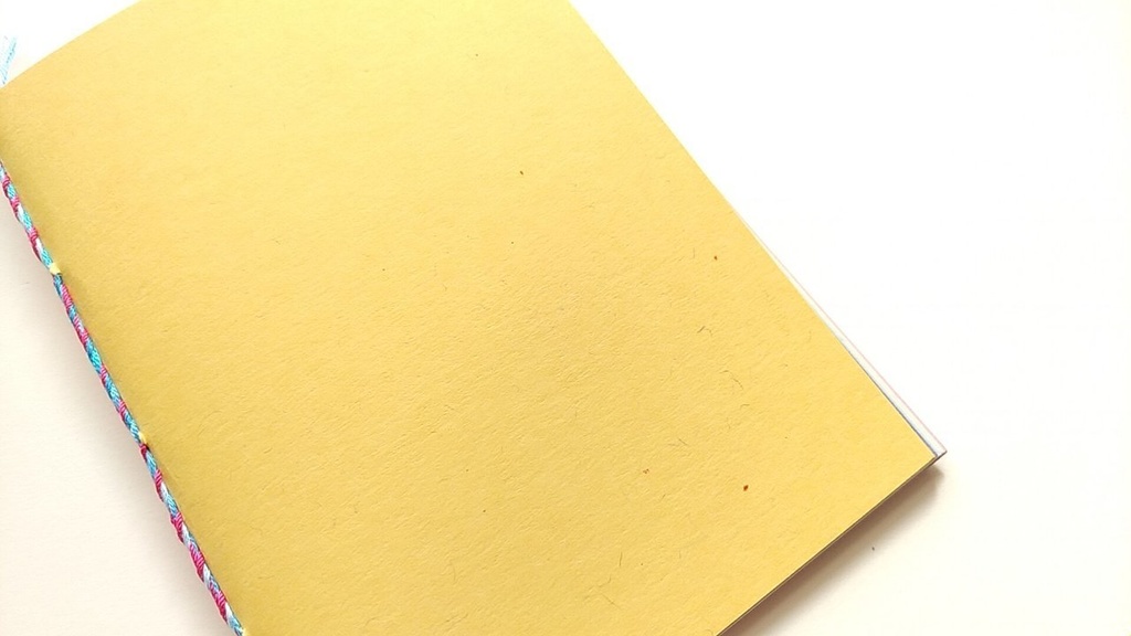 A6ノート「幸せを運んで Dance Dance」【紙たくさん!ノート】