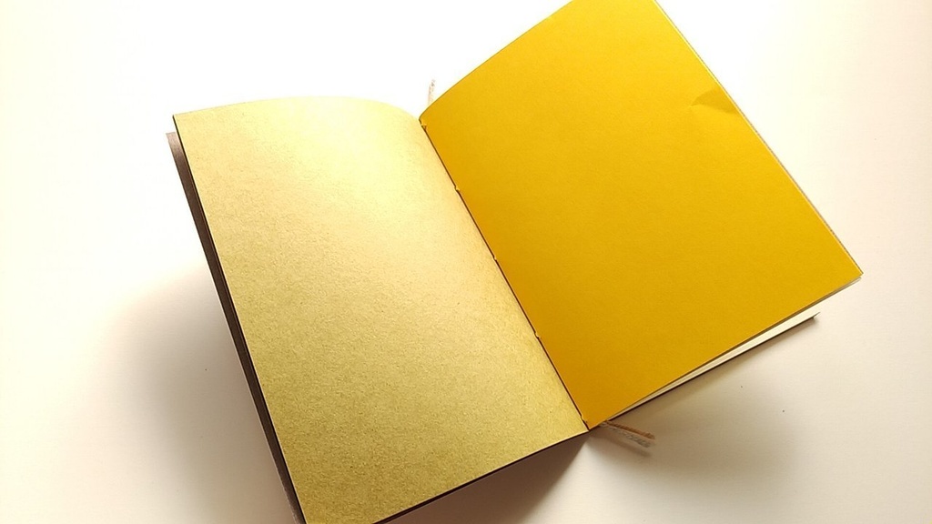 A6ノート 「仕立ての町」【紙たくさん!ノート】