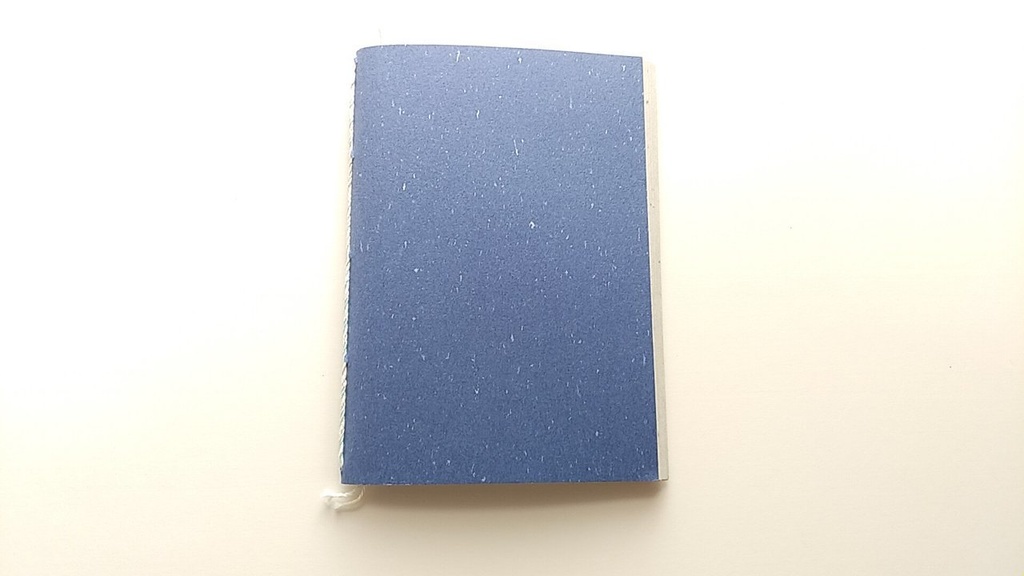 A6ノート 「星が降るその裏で」【紙たくさん!ノート】