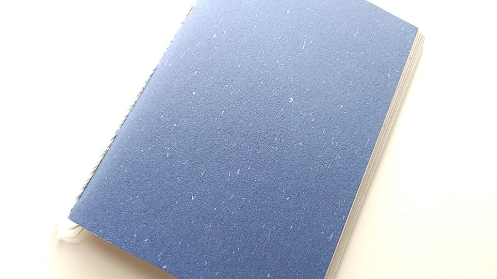 A6ノート 「星が降るその裏で」【紙たくさん!ノート】