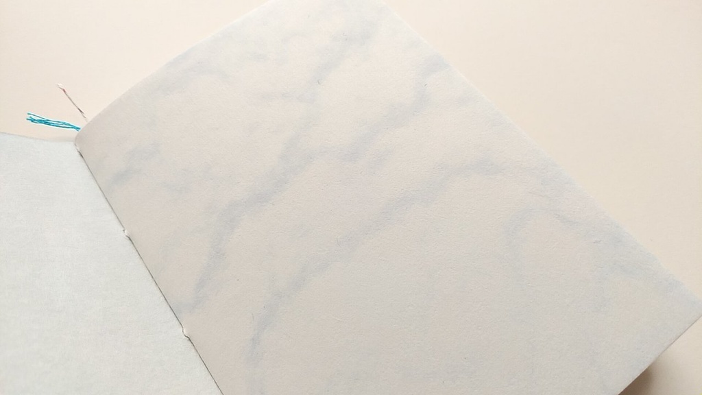 A6ノート 「足元の宝物探し」【紙たくさん!ノート】