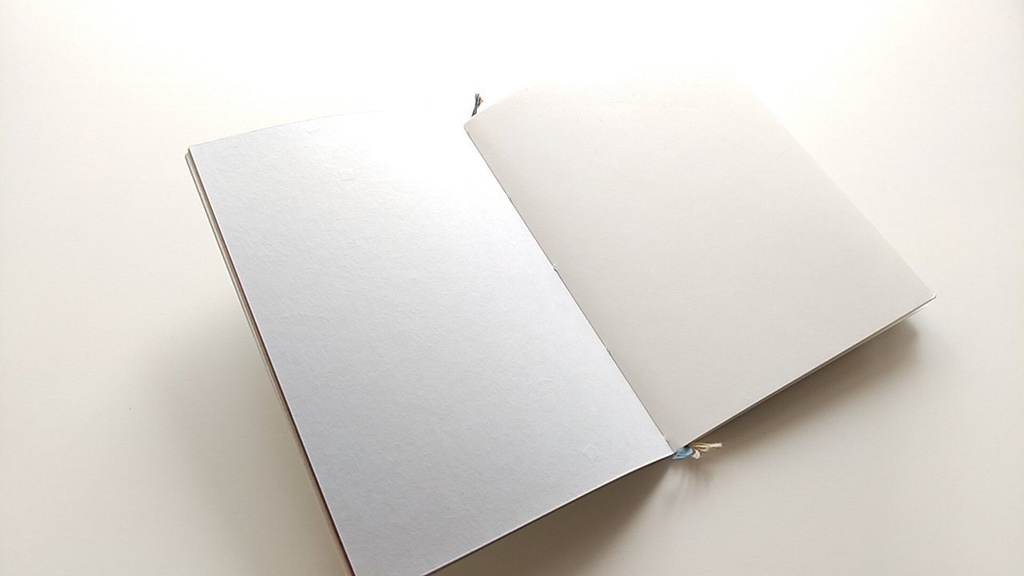 A6ノート「ナゾをとけない探偵さん」【紙たくさん!ノート】